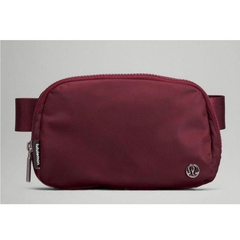 Lululemon Everywhere Belt Bag Red Merlot Maroon NWT